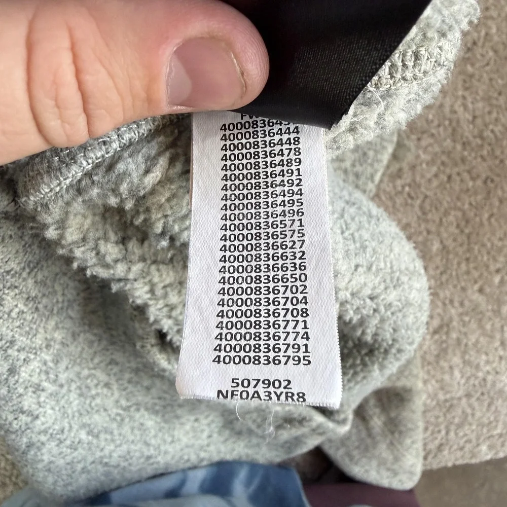 The North Face Sweatshirt Mens Large Gray Fleece 1/4 Zip Mock Neck Pullover Logo